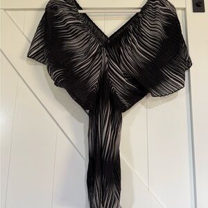 Lipstick Boutique Black and White Patterned Top